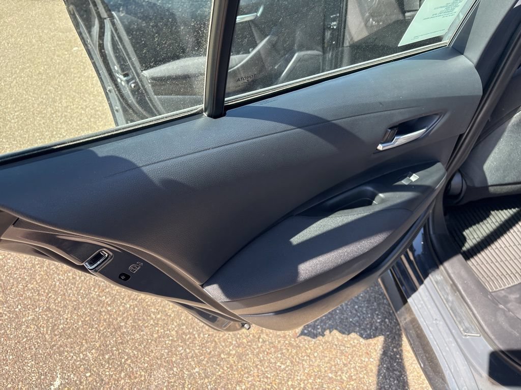 Certified 2026 Toyota Corolla SE w/ SE Package FWD image 14