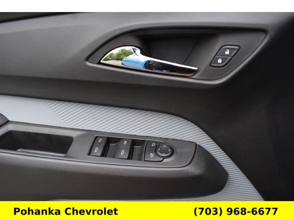New 2027 Chevrolet Bolt RS FWD image 20