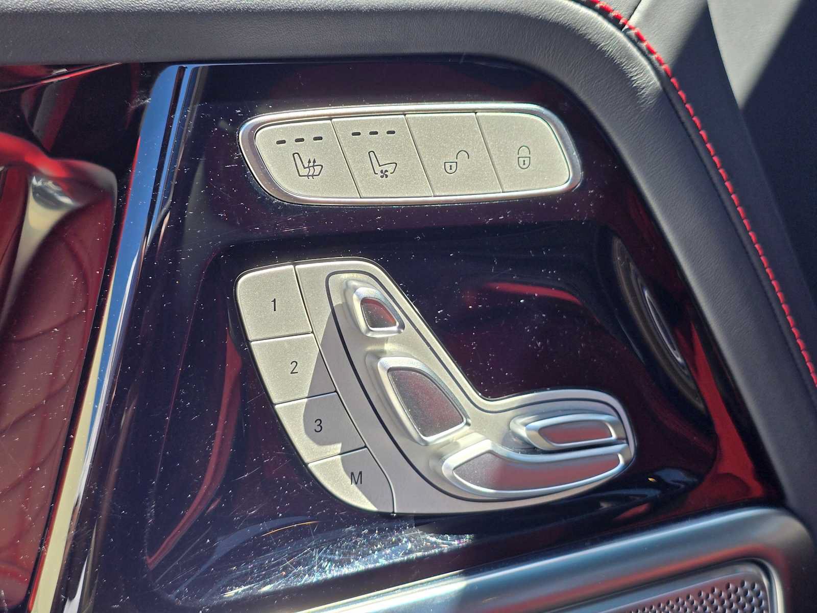 Used 2025 Mercedes-Benz G 63 AMG 4MATIC image 29