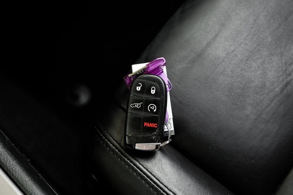 Used 2022 Jeep Grand Cherokee Limited w/ Tech Group image 70