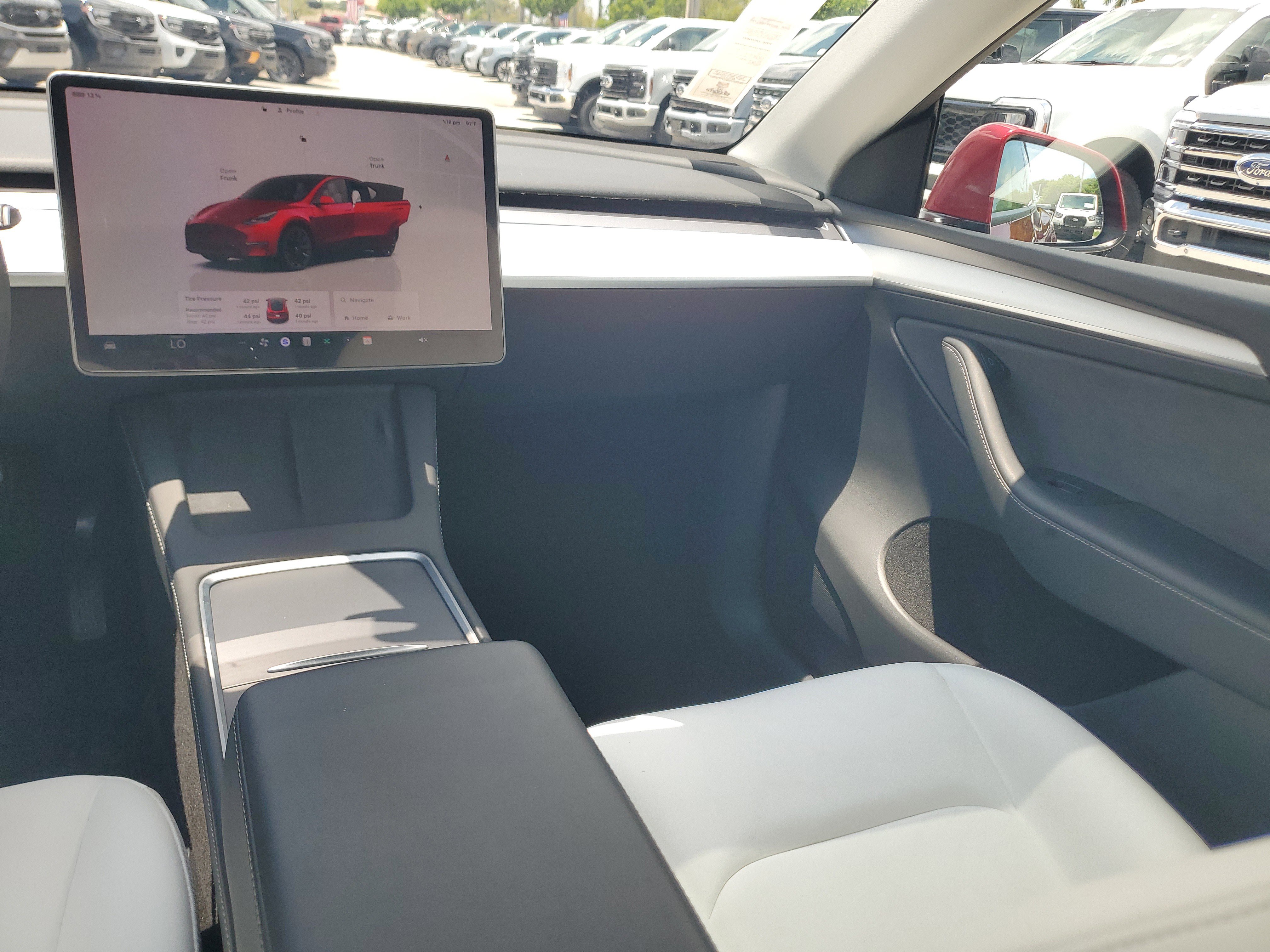 Used 2024 Tesla Model Y Long Range RWD image 18