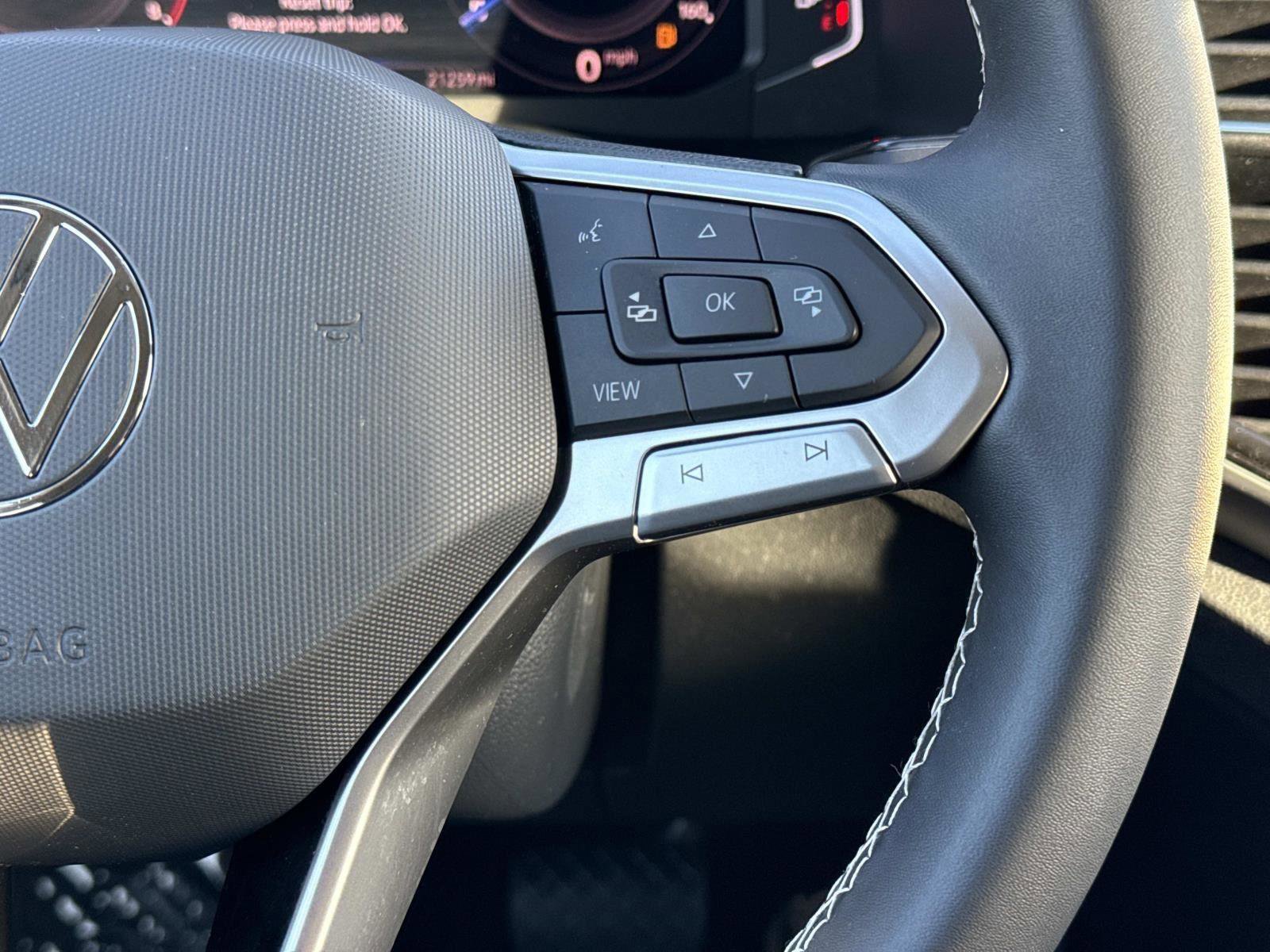 Used 2023 Volkswagen Atlas SE image 7