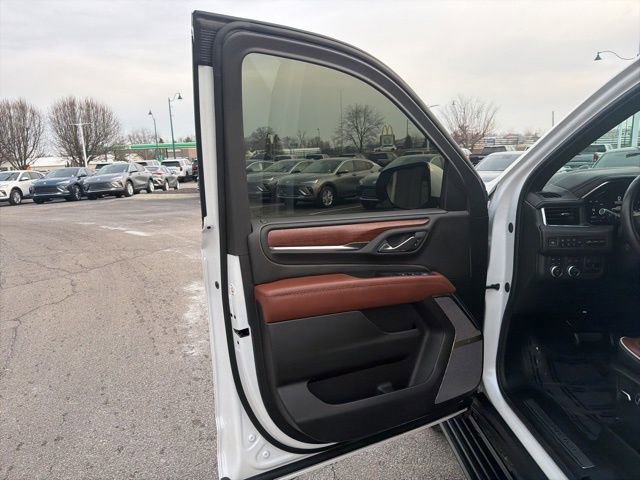 Used 2024 GMC Yukon XL Denali Ultimate image 30