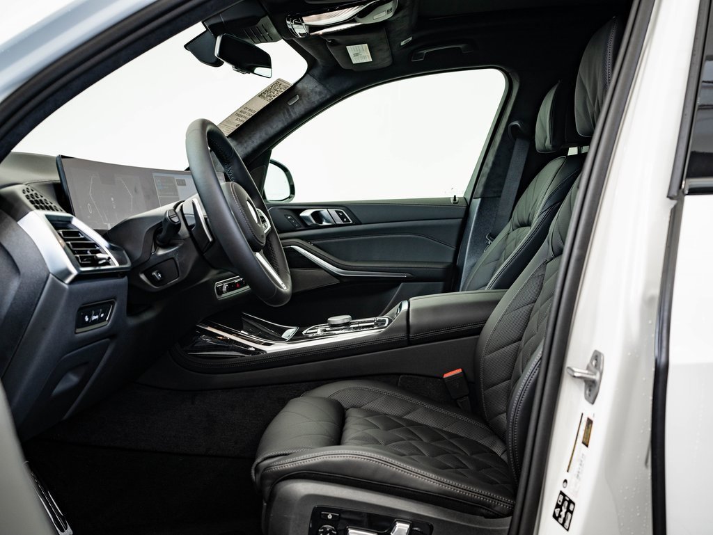 New 2026 BMW X7 xDrive40i w/ M Sport Package image 25