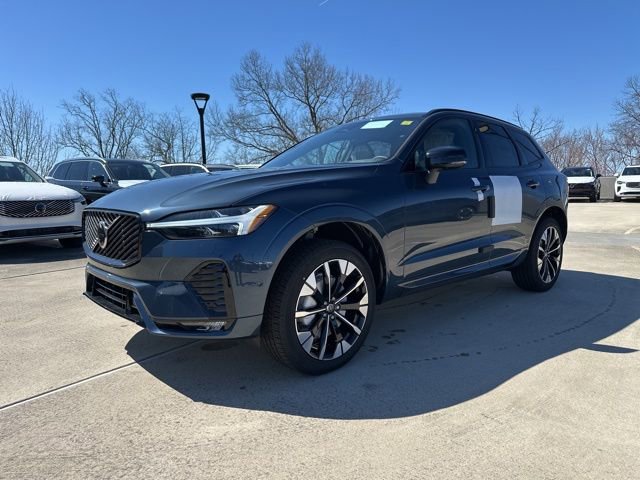 New 2026 Volvo XC60 B5 Plus w/ Protection Package Premier image 3