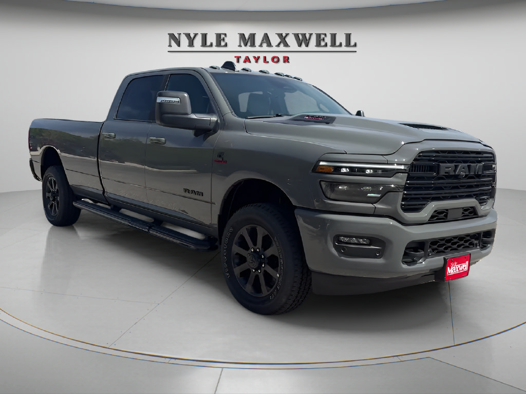 New 2026 RAM 3500 Laramie w/ Night Edition AWD/4WD image 3