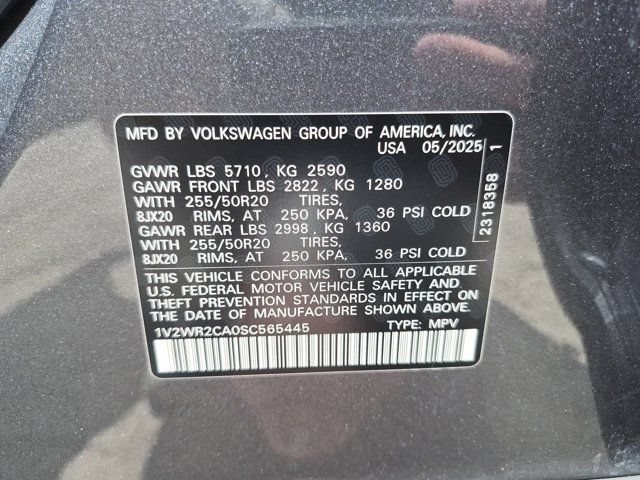 Used 2025 Volkswagen Atlas SE FWD image 36