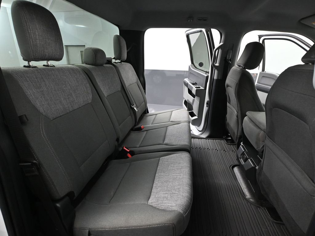 Used 2024 Ford F350 XLT w/ FX4 Off-Road Package image 40