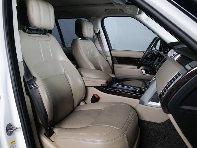 Used 2020 Land Rover Range Rover HSE AWD/4WD image 24
