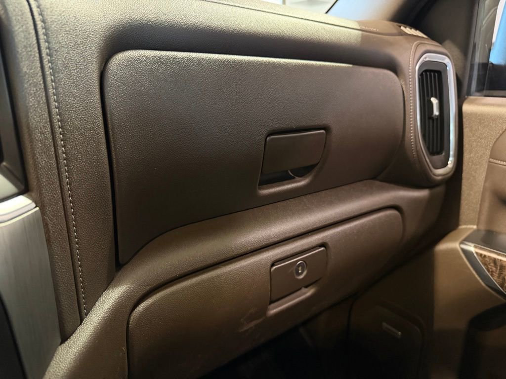 Used 2023 GMC Sierra 2500 Denali w/ Denali Ultimate Package image 20