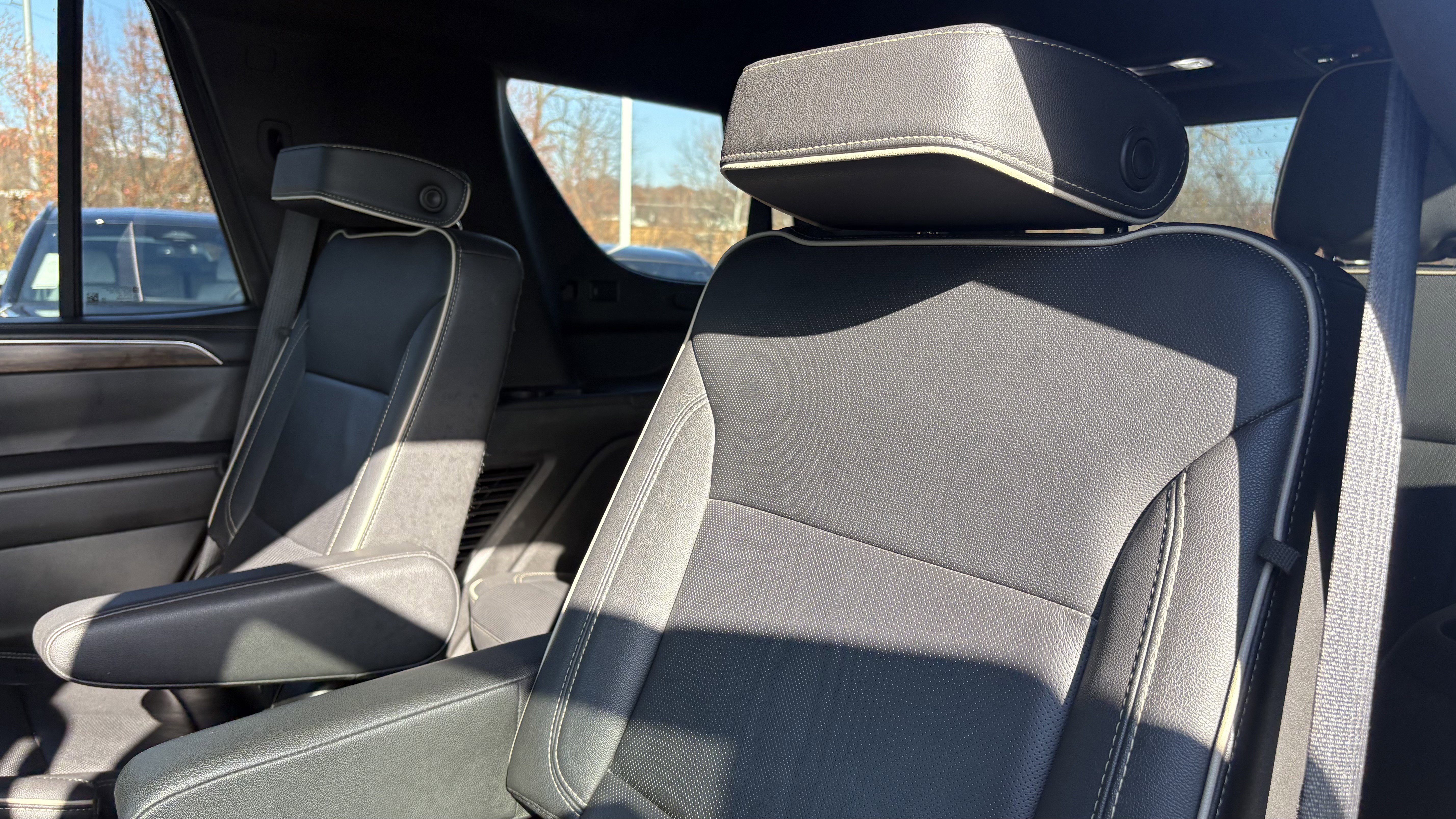 Used 2024 Chevrolet Tahoe Premier image 31