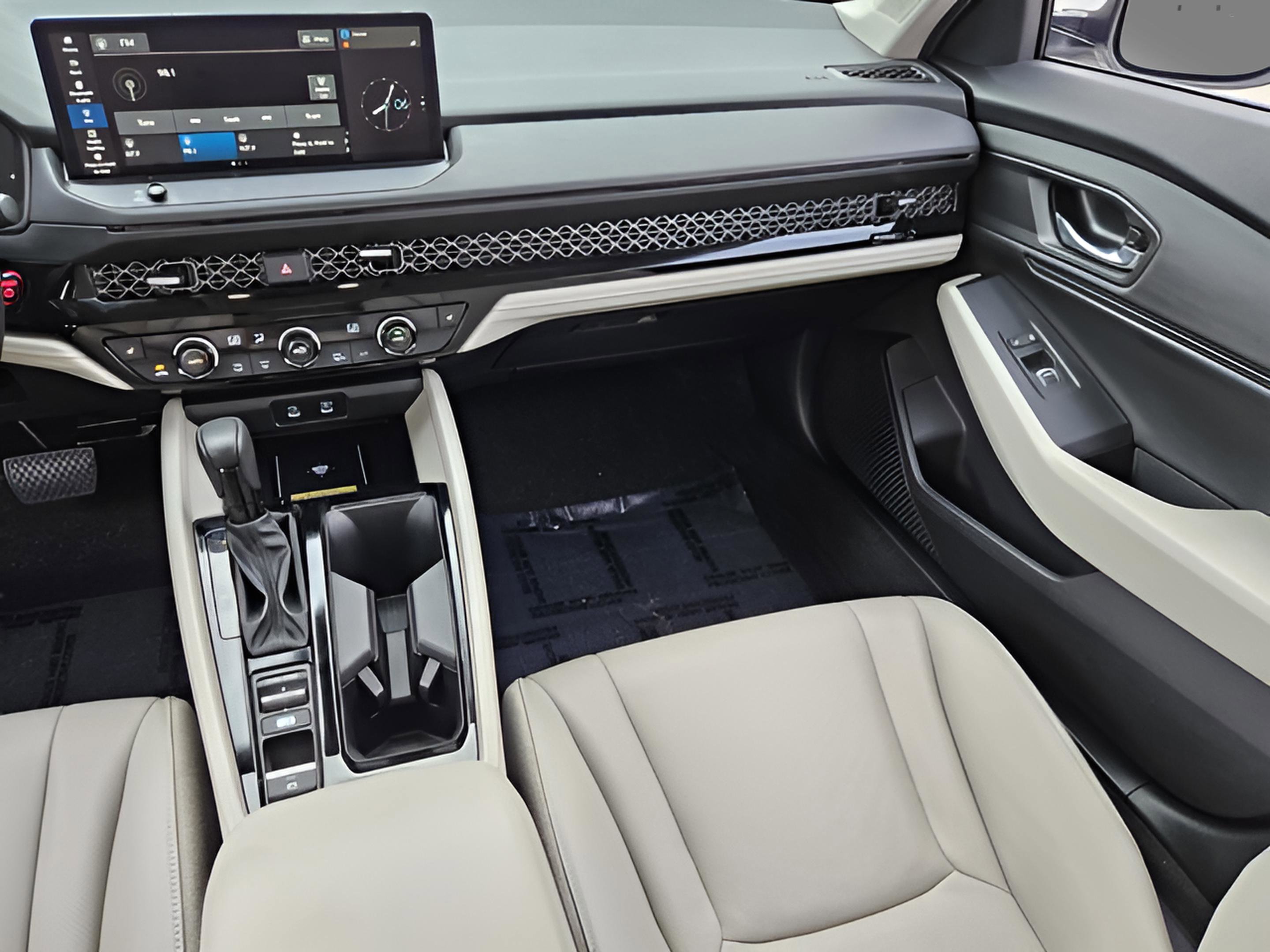 Certified 2025 Honda Accord EX-L image 14