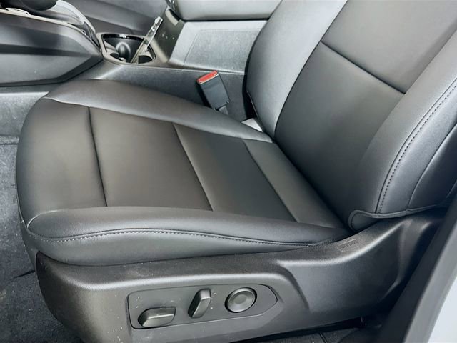 New 2025 Chevrolet Colorado Trail Boss w/ Off-Road Front Bumper Package AWD/4WD image 22