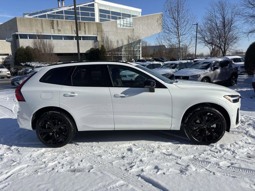 New 2026 Volvo XC60 T8 Ultra w/ Protection Package Premier image 8