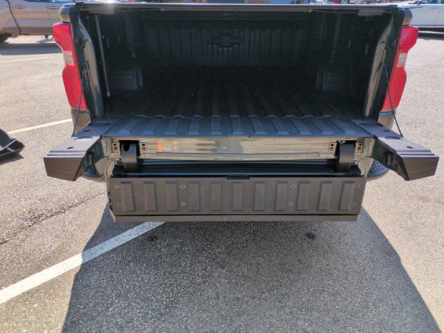 Used 2025 Chevrolet Silverado 1500 ZR2 w/ Technology Package image 41