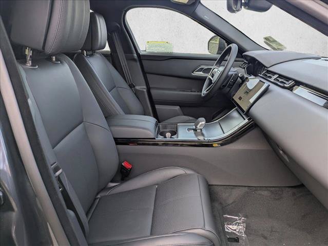 New 2025 Land Rover Range Rover Velar Dynamic HSE AWD/4WD image 17