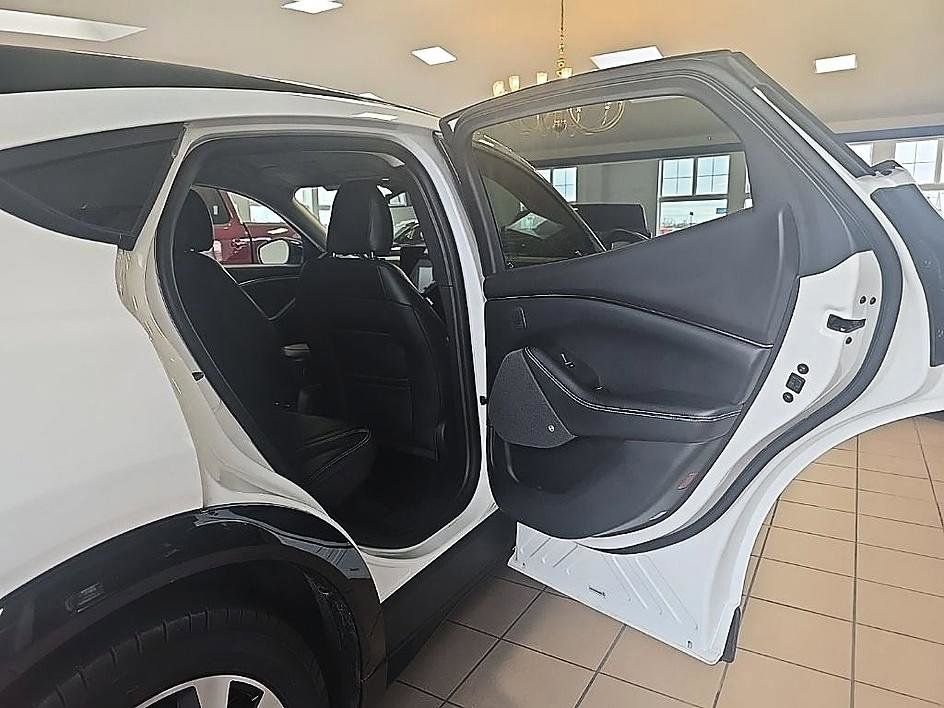 Used 2021 Ford Mustang Mach-E Premium image 34