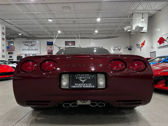 Used 2003 Chevrolet Corvette Coupe w/ Preferred Equipment Group RWD image 23