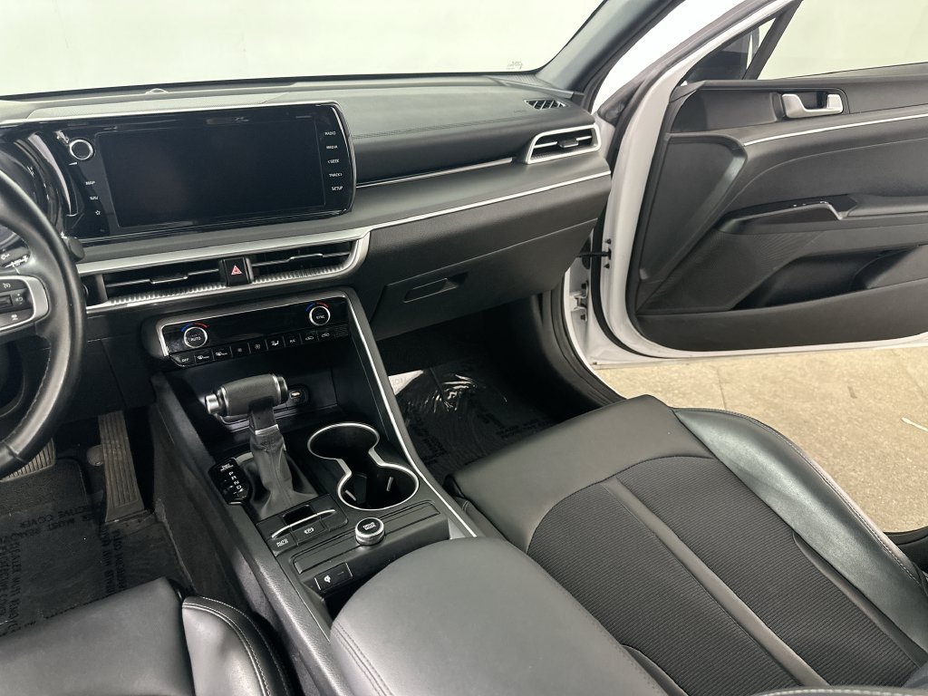 Used 2023 Kia K5 GT-Line w/ GT-Line Premium Package FWD image 21