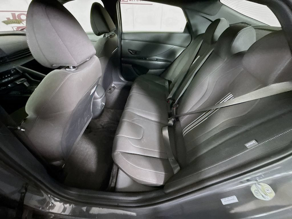 Certified 2025 Hyundai Elantra Sport FWD image 26