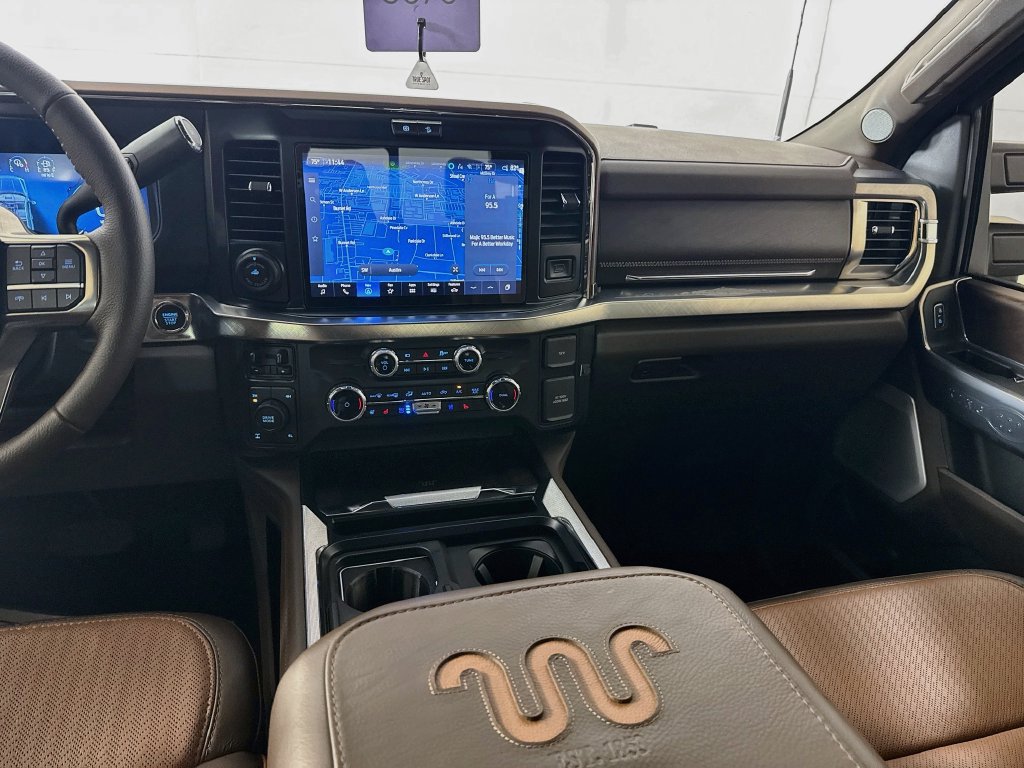 Used 2025 Ford F250 King Ranch w/ Chrome Package AWD/4WD image 27