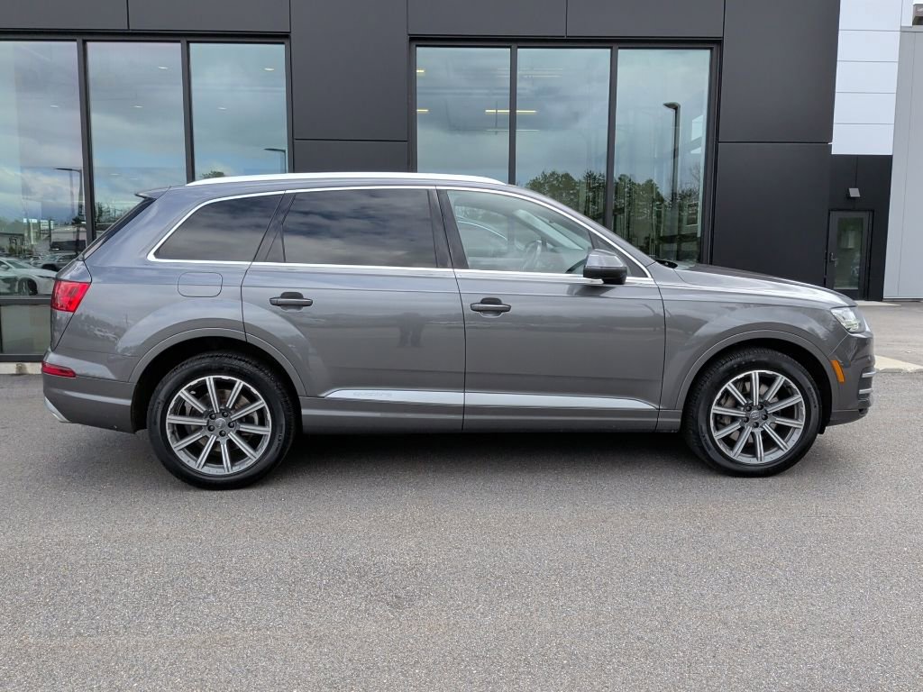 Used 2019 Audi Q7 3.0T Premium Plus w/ Premium Plus Package AWD/4WD image 5