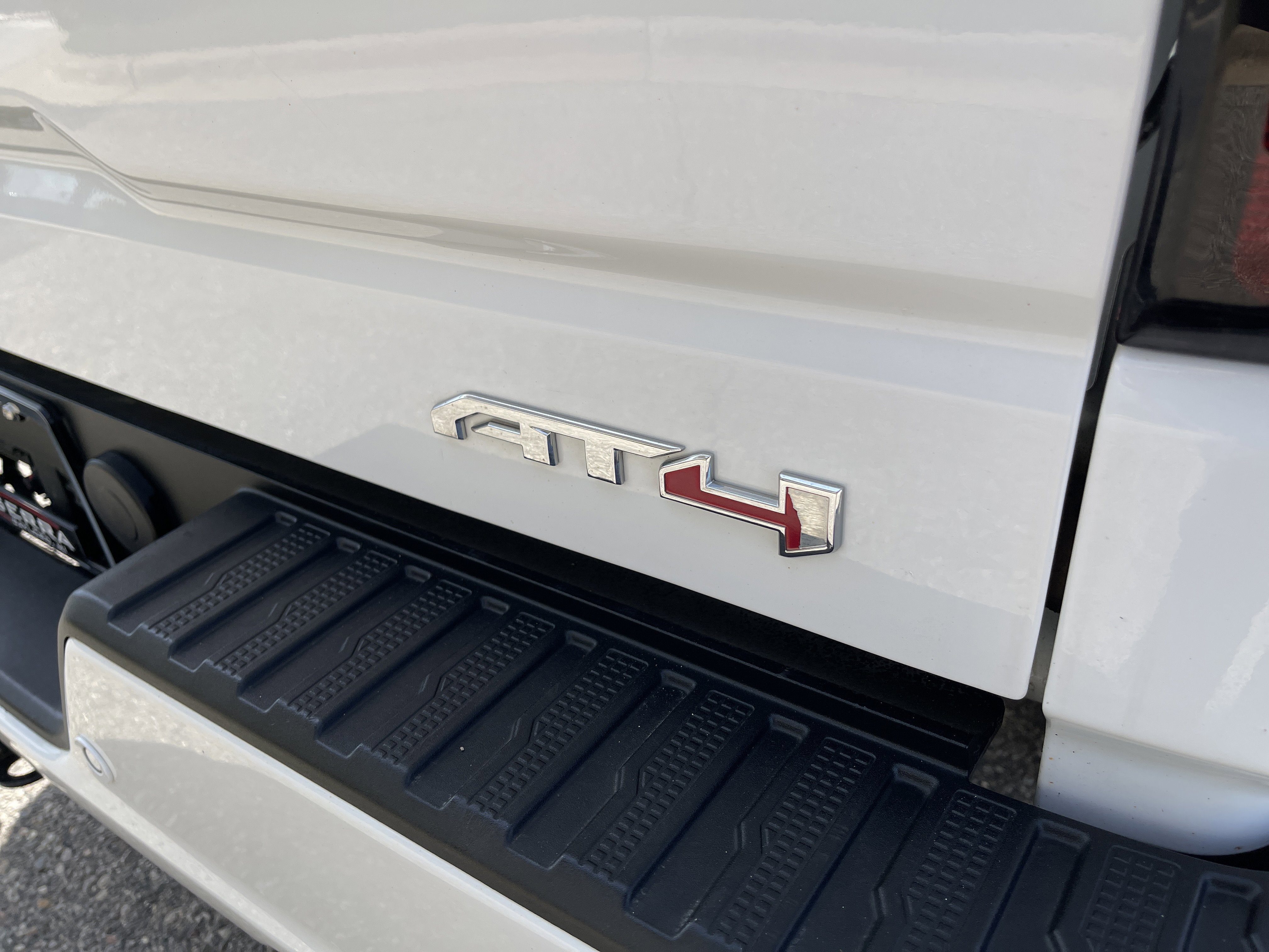 Used 2019 GMC Sierra 1500 AT4 w/ AT4 Premium Package AWD/4WD image 33