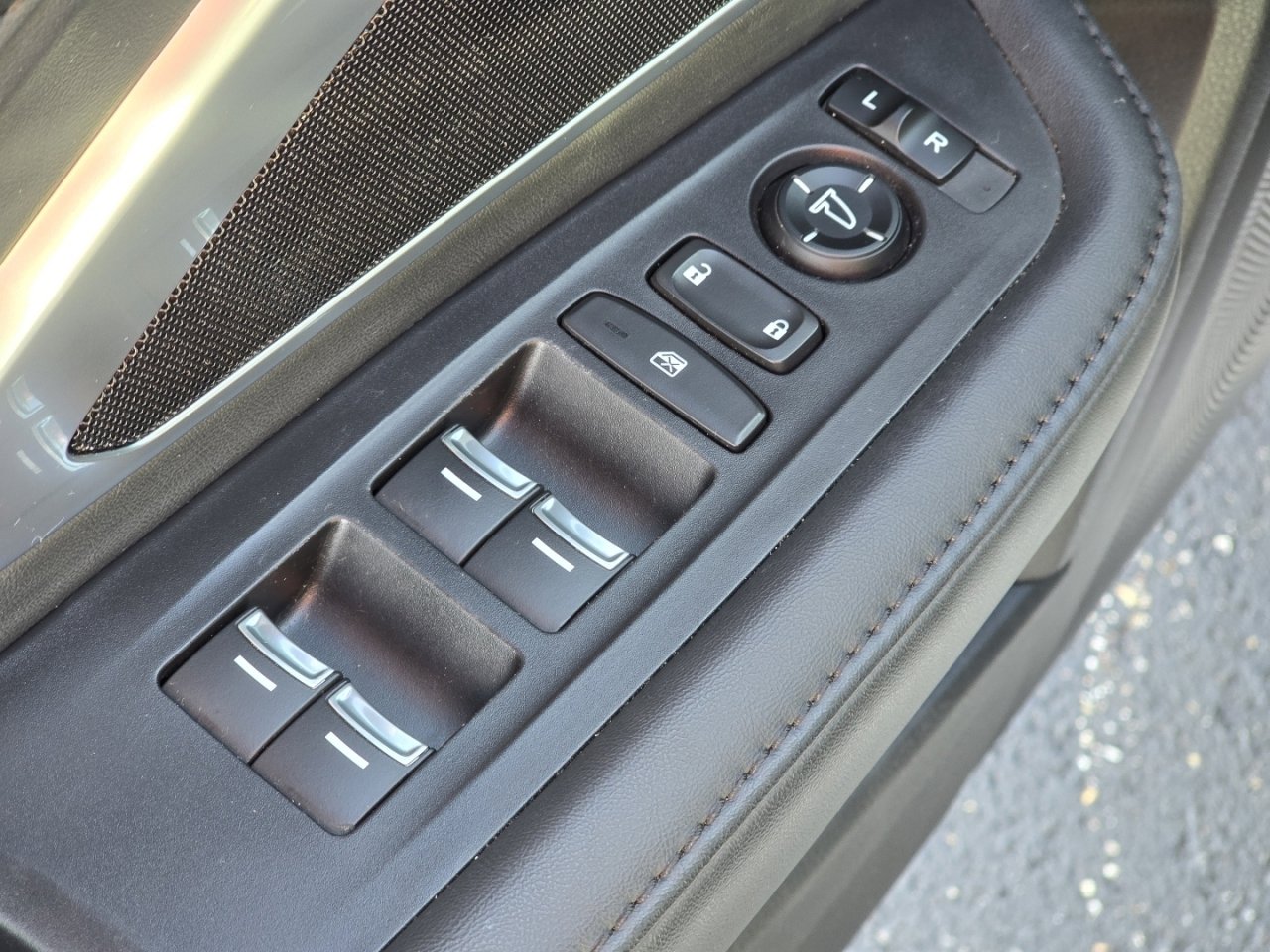 Used 2022 Acura RDX AWD image 25