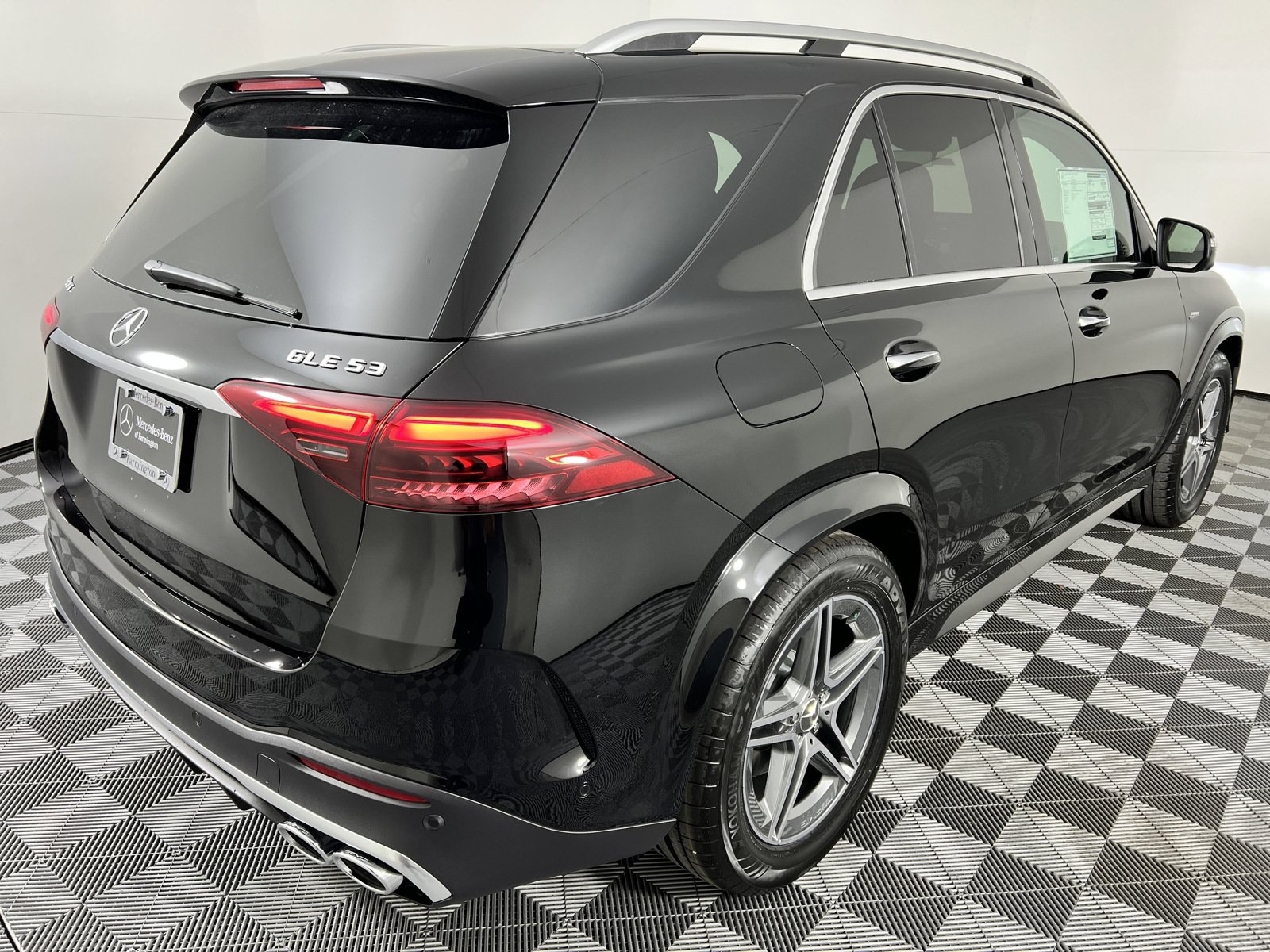 Used 2025 Mercedes-Benz GLE 53 AMG 4MATIC image 14