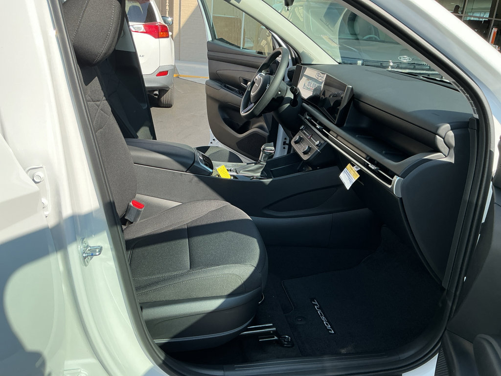 Certified 2026 Hyundai Tucson SE image 14