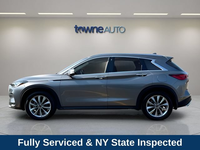 Used 2022 INFINITI QX50 Essential AWD/4WD image 2
