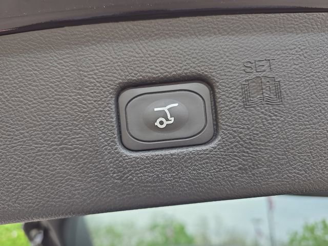 Certified 2023 Ford Edge ST-Line AWD/4WD image 9