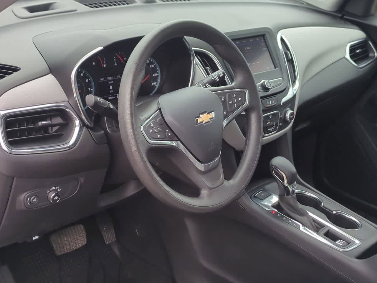 Used 2023 Chevrolet Equinox LS w/ LPO, Floor Liner Package AWD/4WD image 2