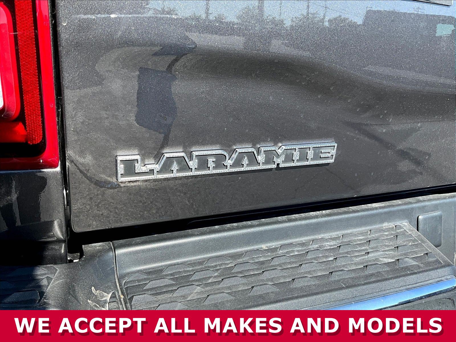 Used 2025 RAM 3500 Laramie w/ Towing Technology Group AWD/4WD image 22