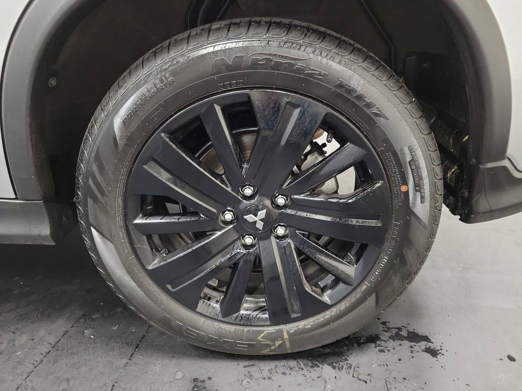 Used 2025 Mitsubishi Outlander Sport AWD image 10