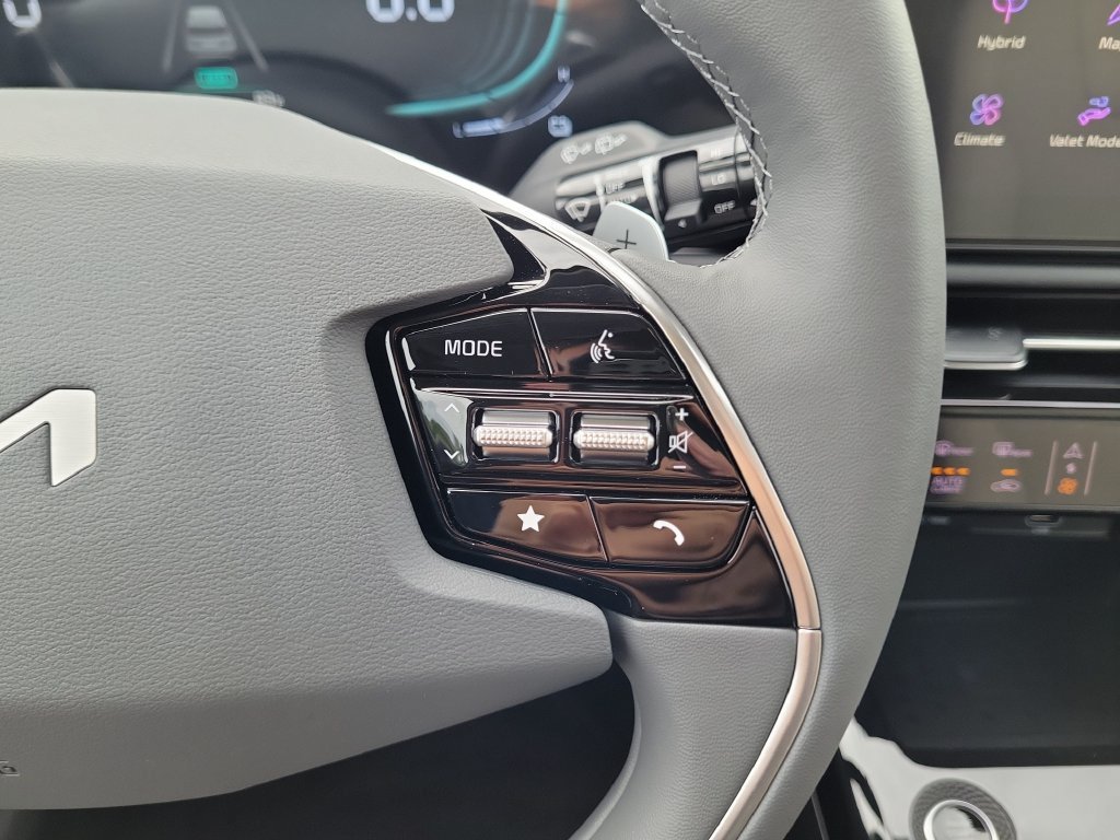 New 2026 Kia Niro EX w/ EX Premium Package FWD image 29
