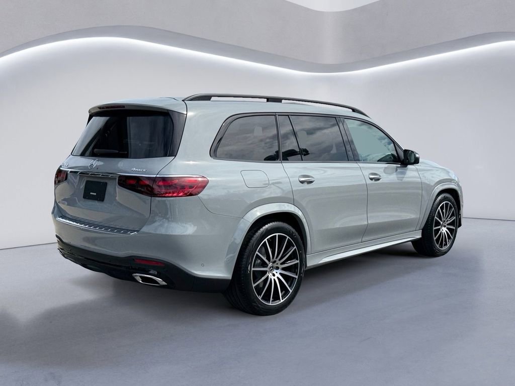 New 2026 Mercedes-Benz GLS 450 4MATIC image 4