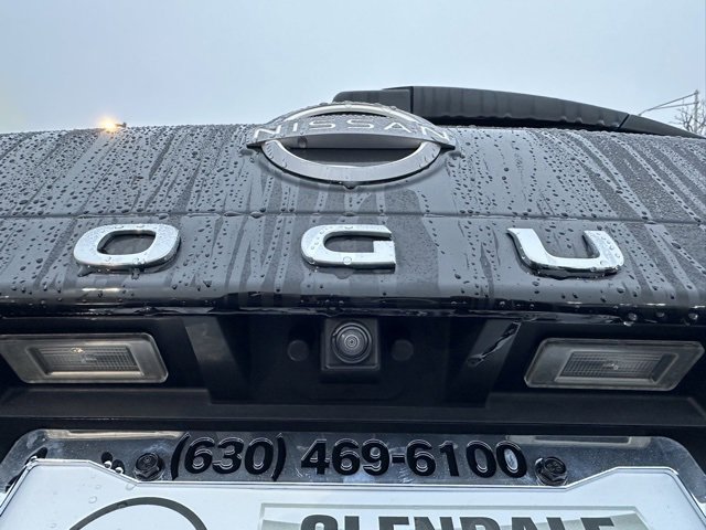 Used 2023 Nissan Rogue S image 15