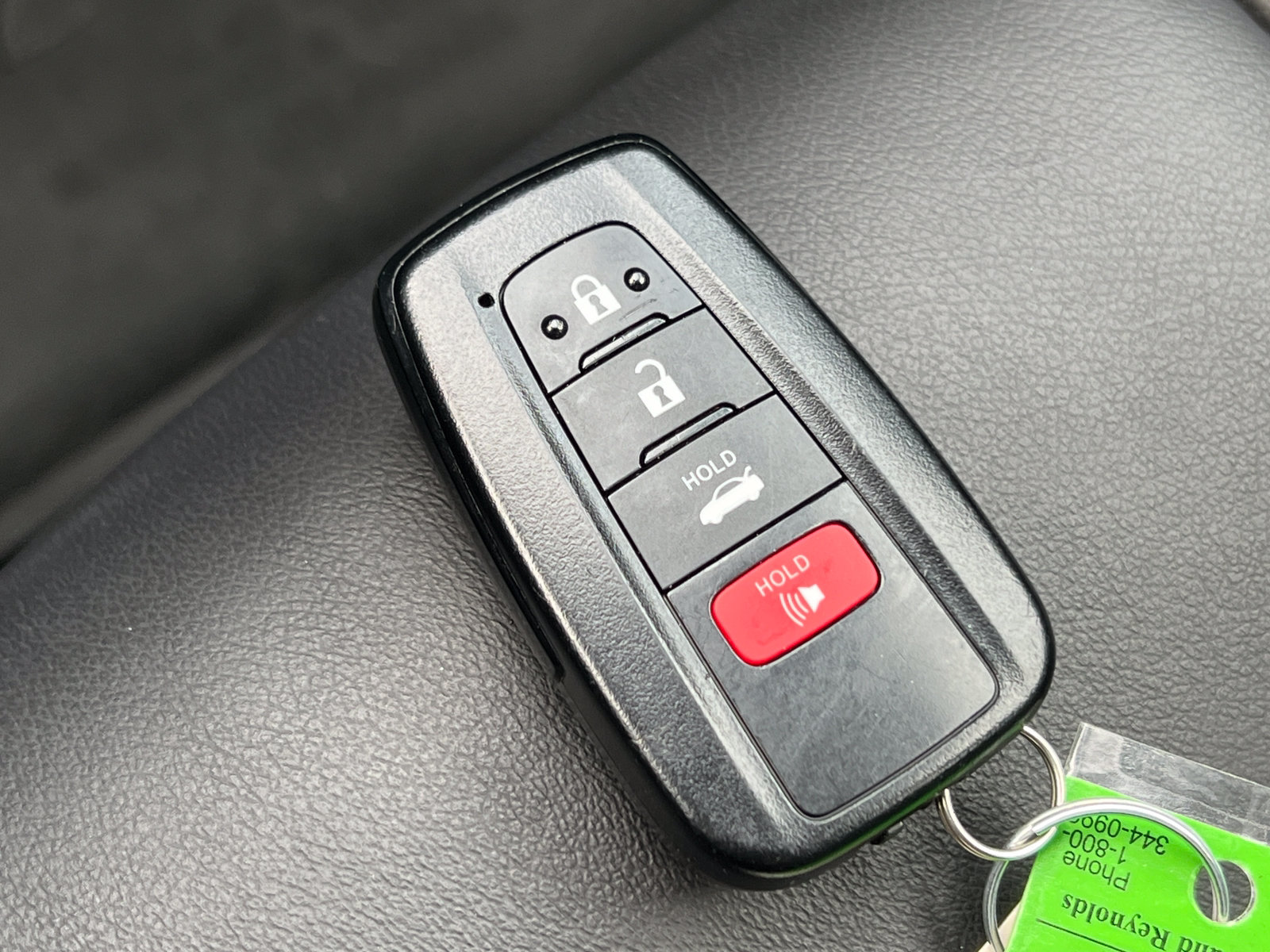Used 2022 Toyota Camry XSE FWD image 32