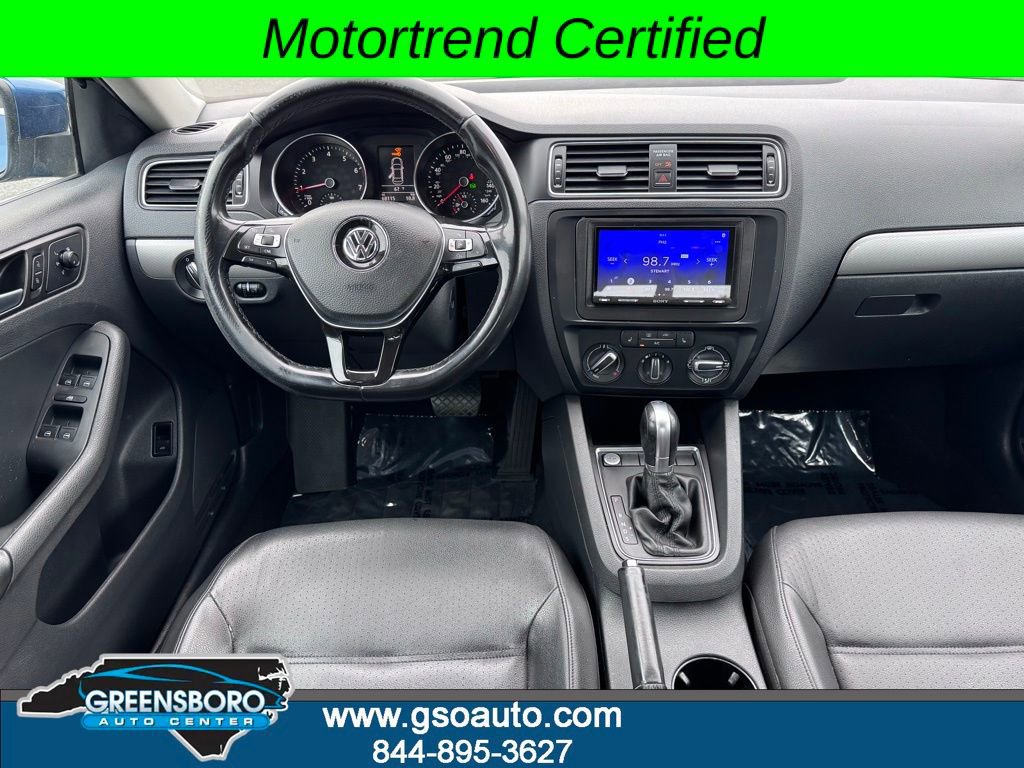 Used 2017 Volkswagen Jetta SE FWD image 9