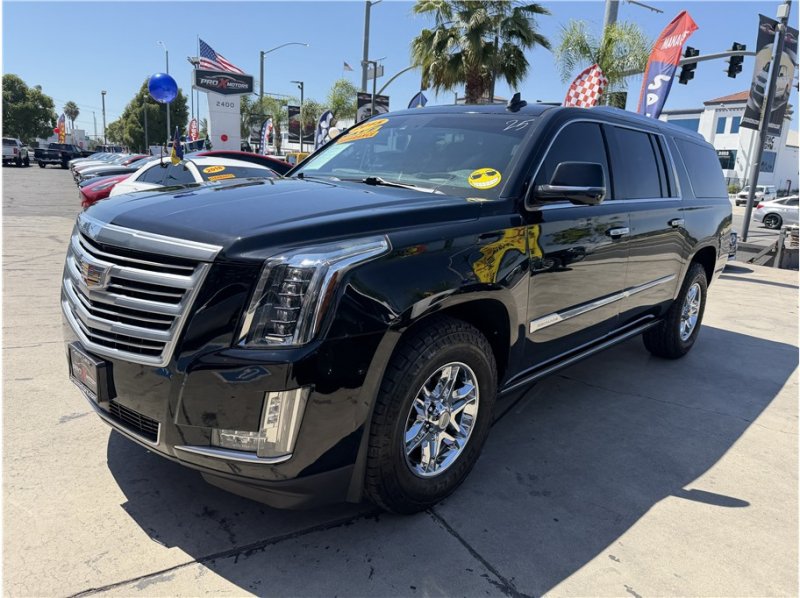 Used 2015 Cadillac Escalade ESV Platinum AWD/4WD image 3
