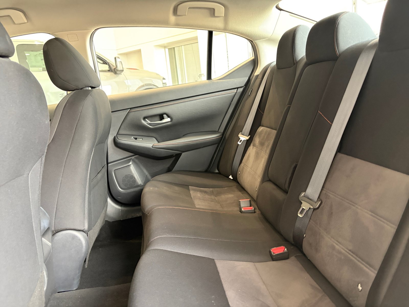 Used 2022 Nissan Sentra SR w/ Electronics Package FWD image 26