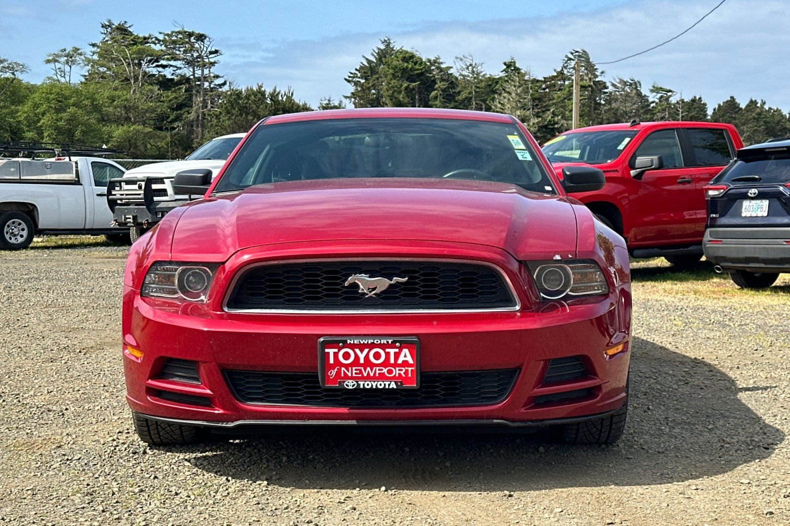 Used 2013 Ford Mustang Coupe RWD image 3