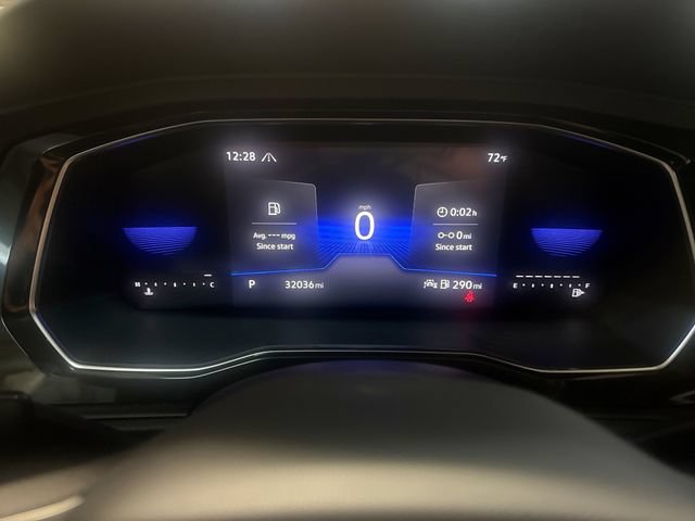 Certified 2023 Volkswagen Jetta SE FWD image 11