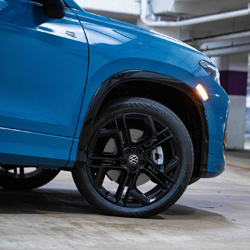 New 2026 Volkswagen Tiguan SE R-Line AWD/4WD image 7