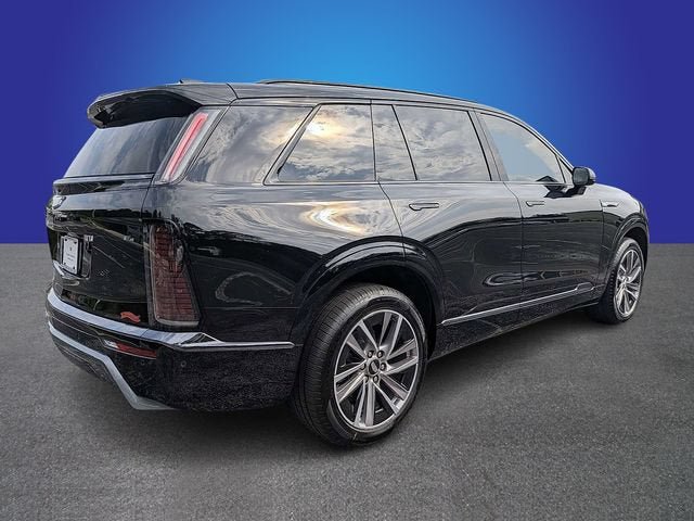 New 2027 Cadillac Vistiq Sport w/ LPO, Floor Liner Package AWD/4WD image 5