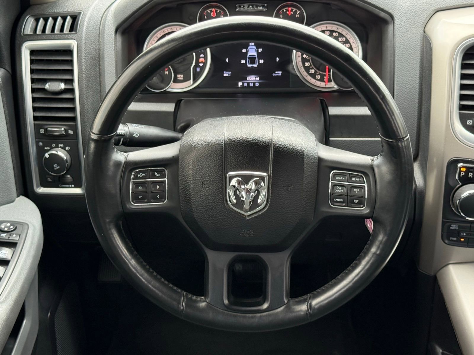 Used 2015 RAM 1500 Big Horn image 29