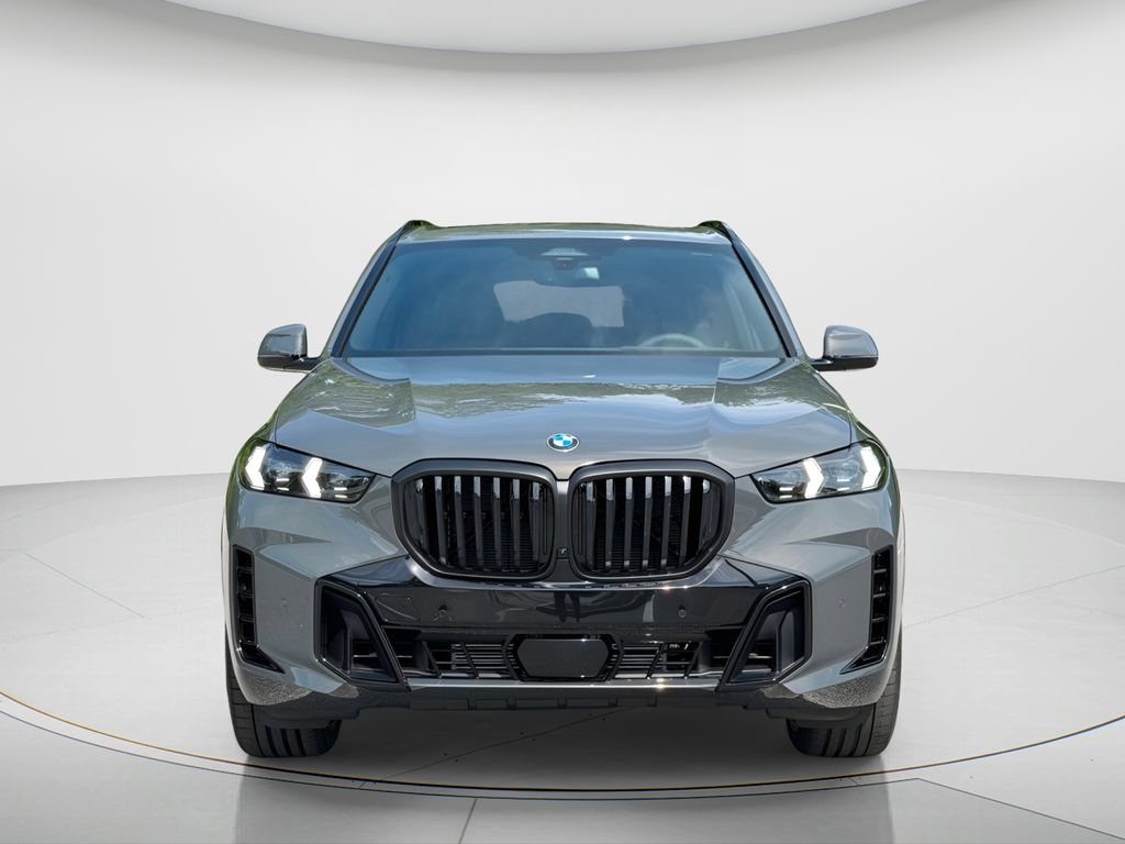 New 2026 BMW X5 sDrive40i w/ M Sport Package RWD image 2
