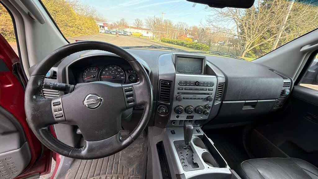 Used 2007 Nissan Armada LE w/ Technology Pkg image 18