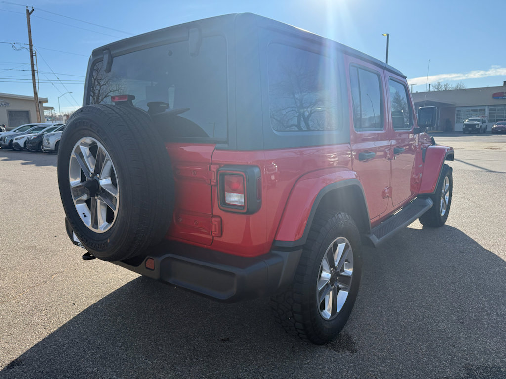 Used 2021 Jeep Wrangler Unlimited Sahara AWD/4WD image 6